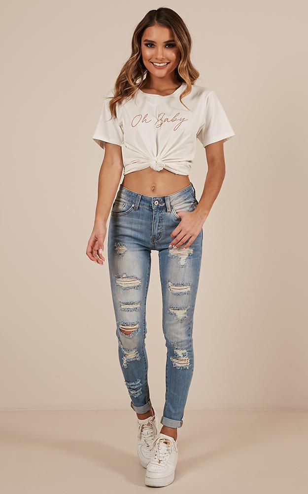 Stacey Skinny Jeans In Light Wash | Showpo