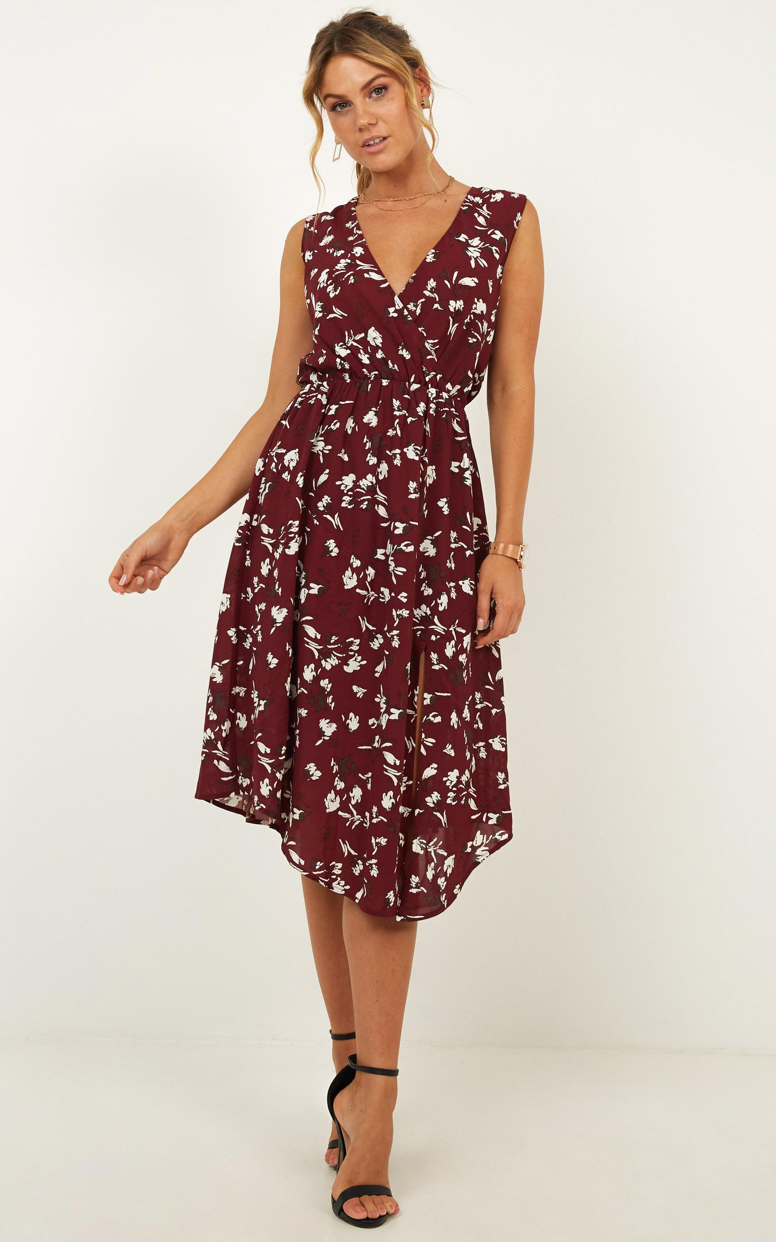 Thoughtful Dress In Wine Floral