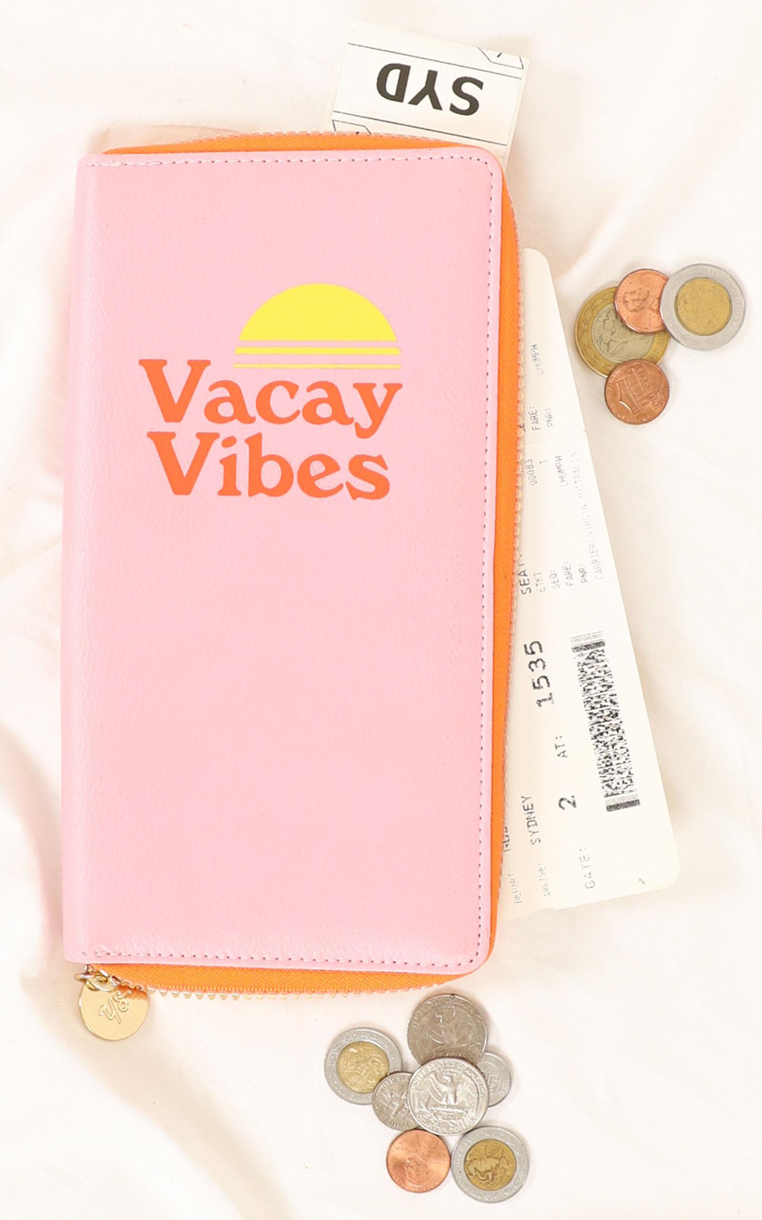 Image of Showpo YES Studio: Travel Wallet - Vacay Vibes Gift Shop