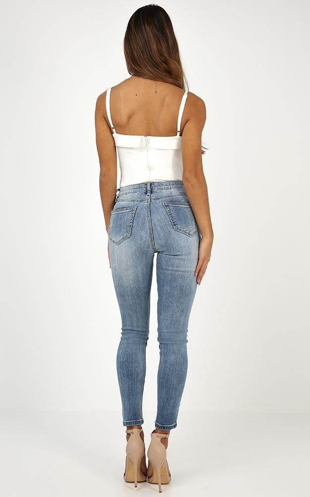 Ciara Skinny Jeans In Mid Denim | Showpo