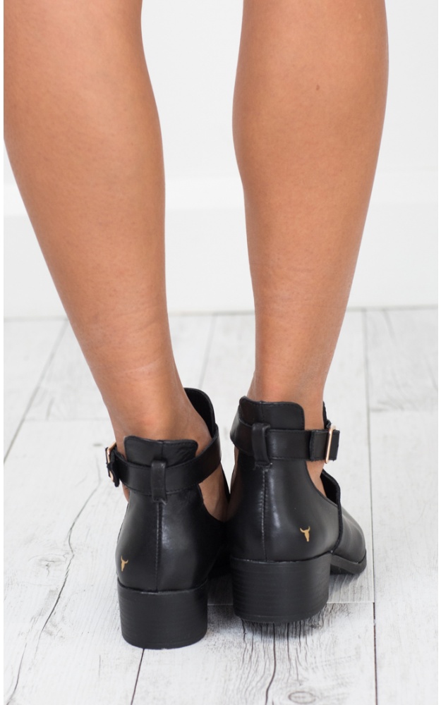 windsor smith rowina