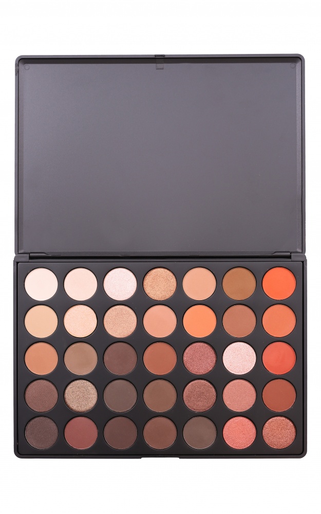 Essential eyeshadow palette in burnt copper Showpo