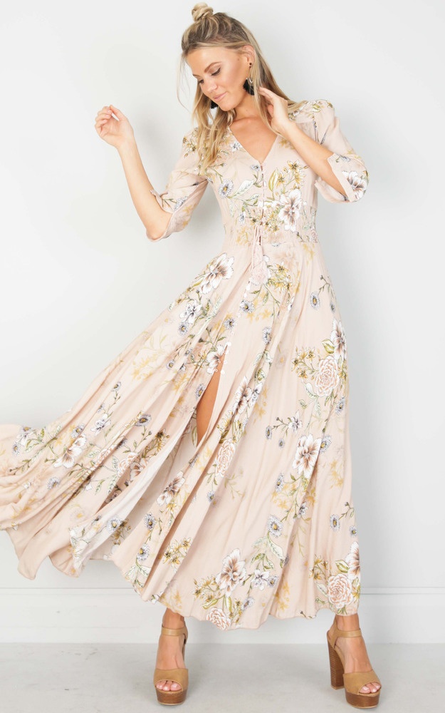 Lone Traveller Maxi Dress In Blush Floral Showpo