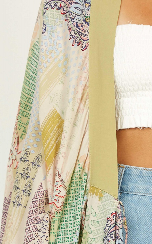 Swing Past Kimono In Multi Print