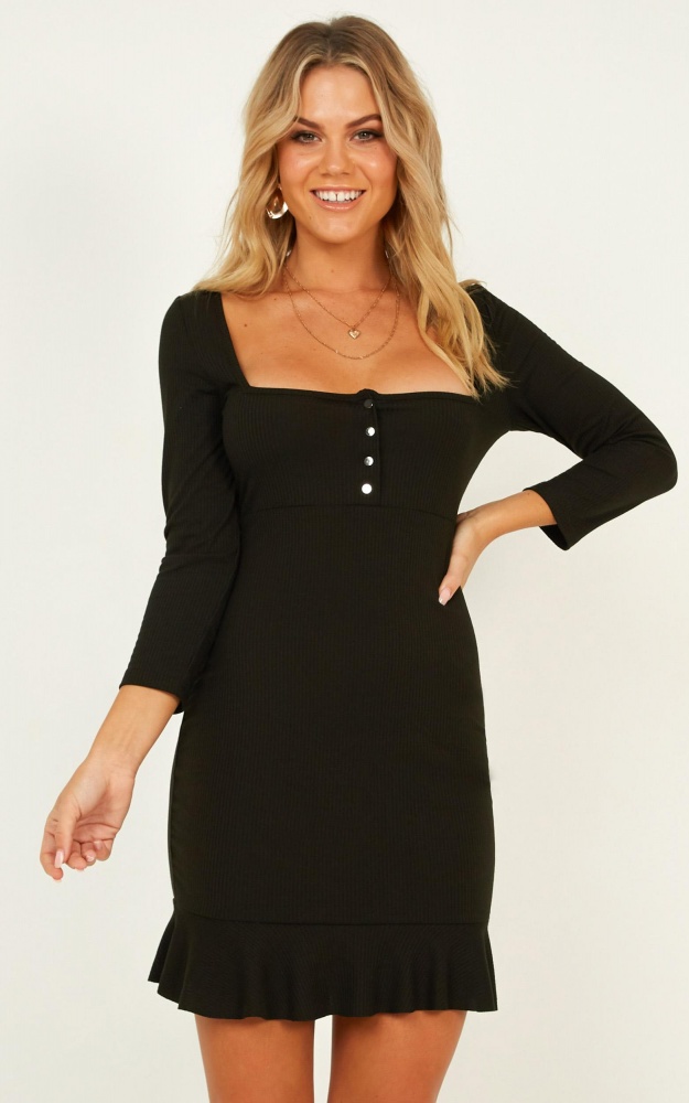 /t/n/tnboy_im_just_playing_dress_in_black.jpg