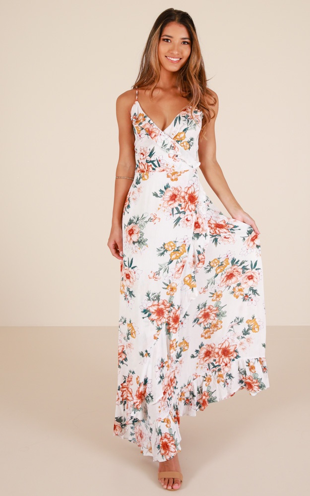 Tropical Dreamer Maxi Dress In White Floral | Showpo